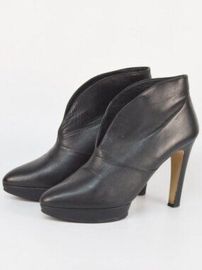 Vintage Hugo Boss Leather Ankle Booties Stiletto Heel Platform